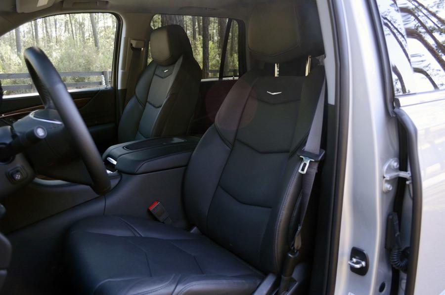  Cadillac Escalade 2015 года  (фото 72 из 91)